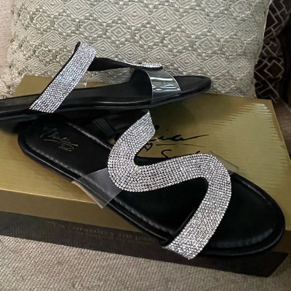 New Thalia Sodi rhinestone flat slides sandals sz 7 $60 Bianca - Picture 6 of 6